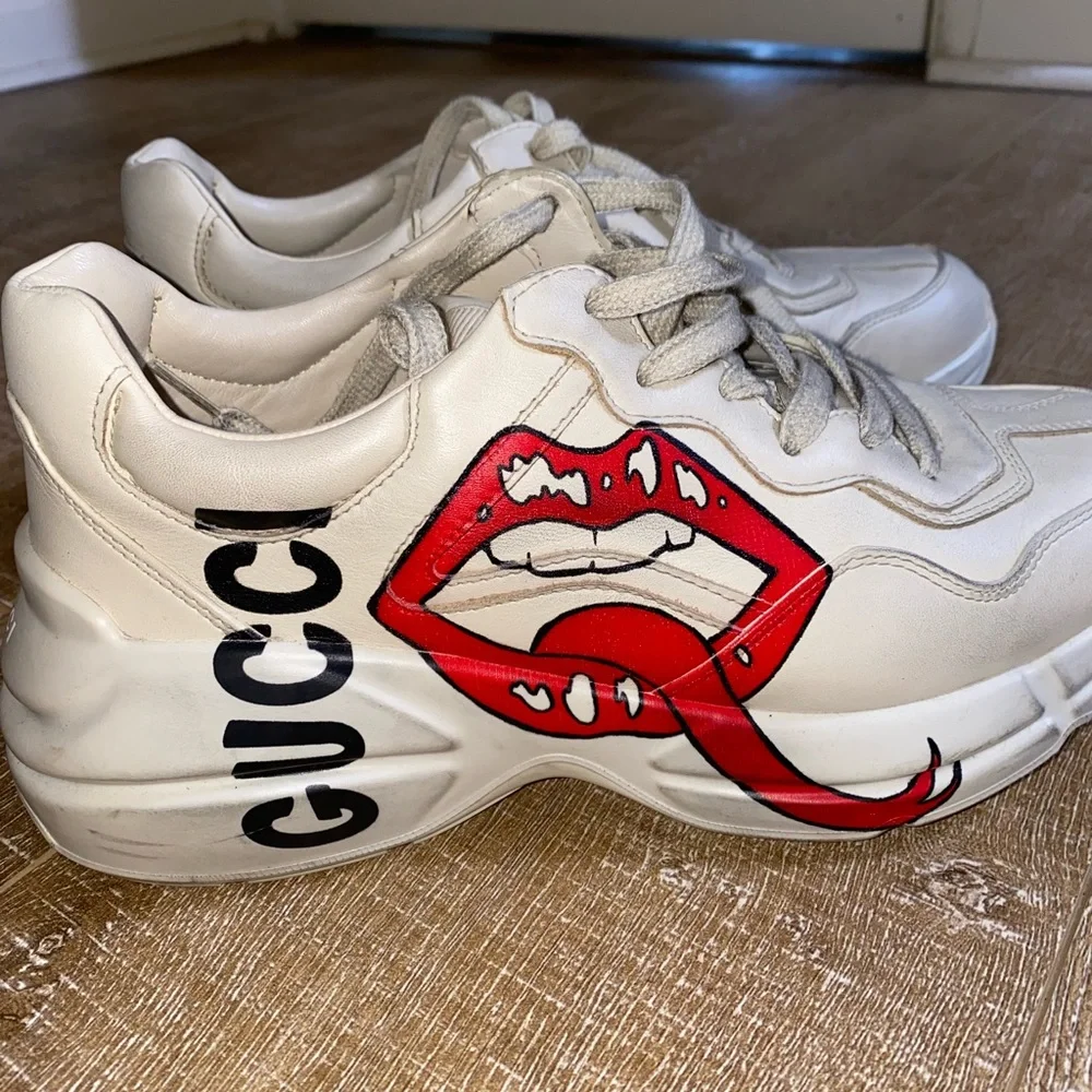 Gucci Shoes - Picture 1 of 4